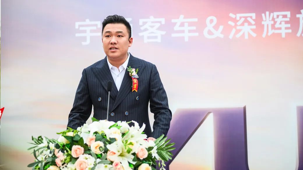 又100輛!宇通高端旅游客車再次批量交付新疆 又100輛!宇通高端旅游客車再次批量交付新疆