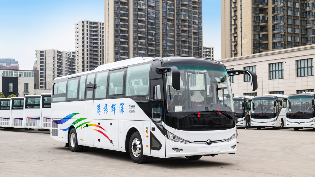 又100輛!宇通高端旅游客車再次批量交付新疆 又100輛!宇通高端旅游客車再次批量交付新疆