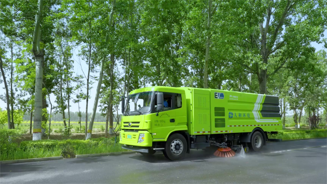 綠變石家莊,電動先鋒┃宇通環衛助力“國際莊”環衛車輛全面電動化 綠變石家莊,電動先鋒┃宇通環衛助力“國際莊”環衛車輛全面電動化